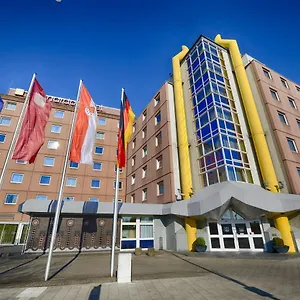 4* Отель Leonardo